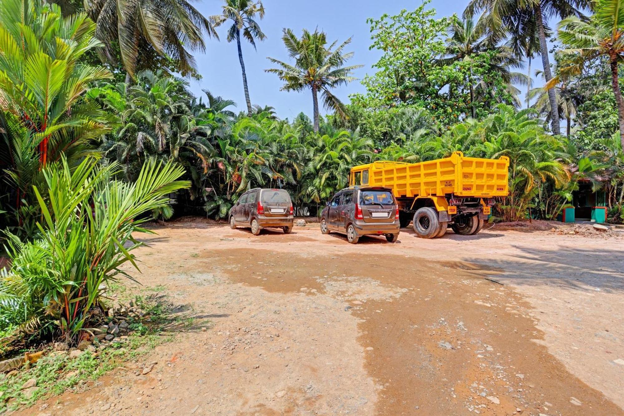 Super Collection O Pallava Rajadhani Thiruvananthapuram Kültér fotó